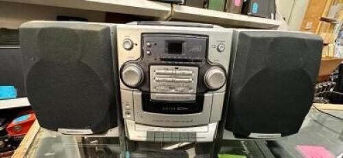 STEREO W/ SPEAKERS