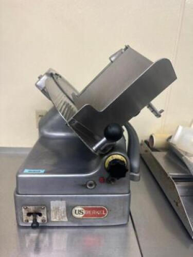 BERKLE COMMERCIAL DELI SLICER.