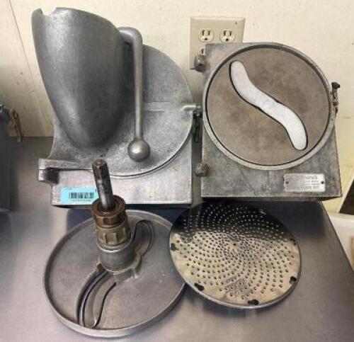 PELICAN HEAD ATTACHMENT W/ (3) ASSORTED BLADES.