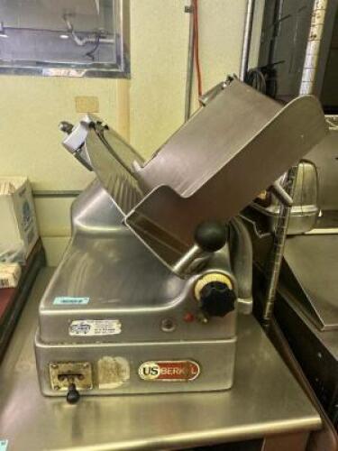 BERKLE COMMERCIAL DELI SLICER.