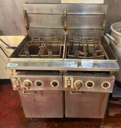 KEATING (2) GROUP 35 LB. GAS DEEP FRYERS,