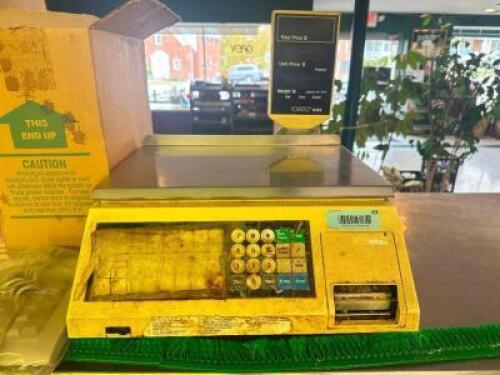 TOLEDO 8425 DIGITAL DELI SCALE / PRINTER.