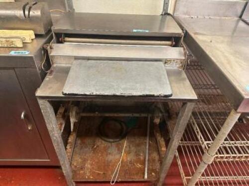 HEAT SEALING EQUIP WRAPPING STATION