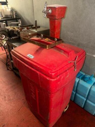 RED PLASTIC CAN W/ KEG RAIDER TOPPER.