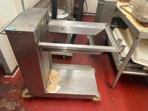 LOWERAIDER SHEET PAN CART