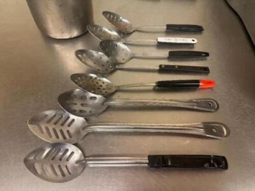 (8) ASSORTED STAINLESS SLOTTED SERVING SPOONS.