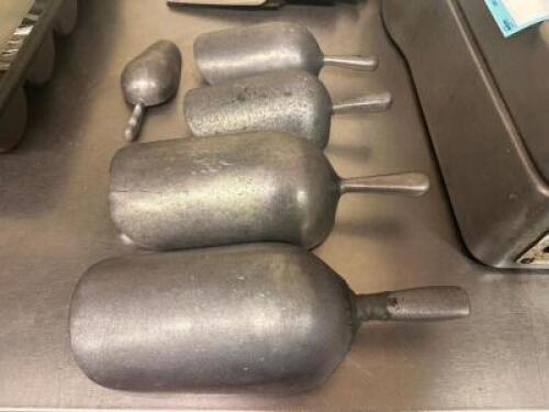 (5) ASSORTED METAL ICE / INGREDIENTS SCOOPS.