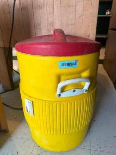 5 GALLON IGLOO WATER COOLER