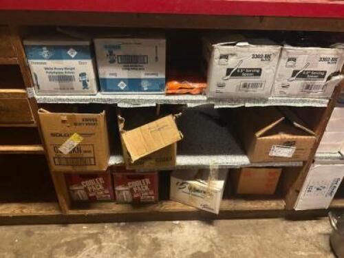 (1) LOT OF ASSORTED PAPER PRODUCT.