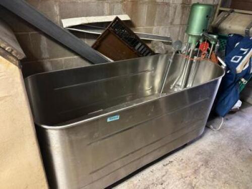 STAINLESS THERAPY SPA WITH JET