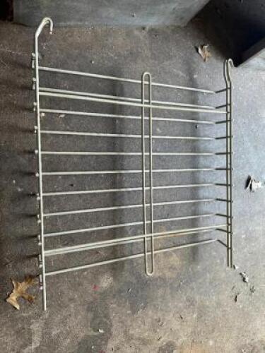 (8) WIRE SHELVING SIDES SUPPORTS