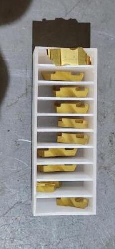 DESCRIPTION: (20) SPECIAL CARBIDE INSERTS BRAND/MODEL: KINETIC KITC-IR-11-223 RETAIL$: 18.98 PER INSERT QTY: 20