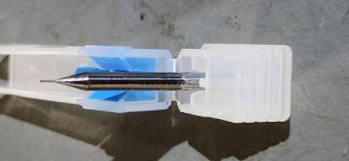 DESCRIPTION: (10) MICRO PARTIAL PROFILE 60 DEGREE THREAD MILLS BRAND/MODEL: WHIZCUT NS03007C1.7 P60 SIZE: 3mm SD 0.7mm DIA RETAIL$: $49.69 QTY: 10