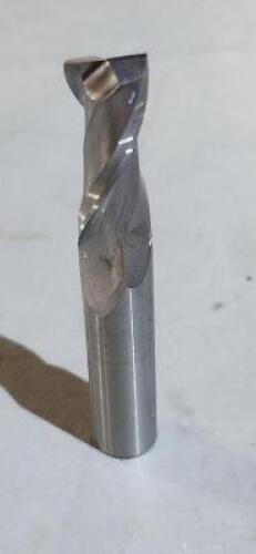 DESCRIPTION: (4) SOLID CARBIDE SQ END MILL BRAND/MODEL: MONSTER 204-001170 SIZE: 3/8" 1" LOC RETAIL$: $23.64 QTY: 4