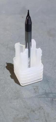 DESCRIPTION: (6) CARBIDE SQ END MILL BRAND/MODEL: ROBB JACK SEM04-20628 SIZE: .022" DIA .033" LOC RETAIL$: $21.60 QTY: 6