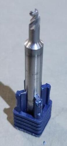 DESCRIPTION: (5) CARBIDE CORNER CHAMFER CORNER RADIUS END MILLS BRAND/MODEL: FRAISA WCT00749 SIZE: 1/8 DIA 1/4" LOC 0.07" RAD RETAIL$: $24.40 QTY: 5