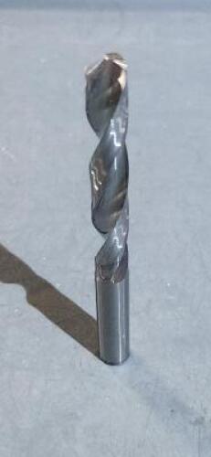 DESCRIPTION: (1) SOLID CARBIDE JOBBER LENGTH DRILL BRAND/MODEL: MADE IN USA C800 SIZE: 5/16" RETAIL$: $47.34 QTY: 1