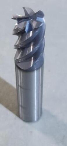 DESCRIPTION: (1) SOLID CARBIDE SQ END MILL BRAND/MODEL: NIAGARA N61861 SIZE: 1/2" 3/4"LOC RETAIL$: $ 74.33 EA QTY: 1