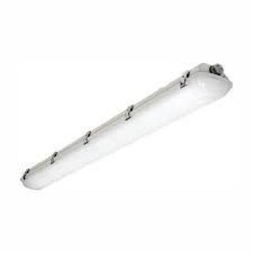 DESCRIPTION: (3) 4500 LUMEN INTEGRATED LED BRAND/MODEL: METALUX 4VTLD4040C SIZE: 4 FT LONG RETAIL$: 108.49 EA QTY: 3