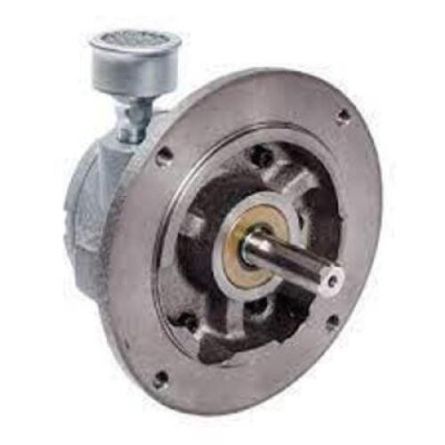 DESCRIPTION: (1) REVERSIBLE LUBRICATED AIR MOTOR BRAND/MODEL: GAST #4AM-NRV-70C SIZE: 1.7 HP RETAIL$: $500.00 EA QTY: 1