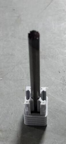 DESCRIPTION: (8) SOLID CARBIDE DOUBLE CUT FLAT BURR BRAND/MODEL: HARVEY TOOL 891145-C3 SIZE: 5/16" CUT, 3/16 SD RETAIL$: $37.40 QTY: 8