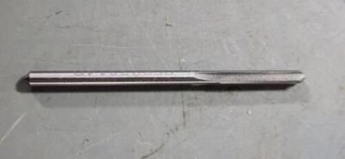 DESCRIPTION: (1) HSS SF/ SS CARBIDE CHUCKING REAMER BRAND/MODEL: HERTEL 79889648 SIZE: 0.153" DIA 3/4" FL RETAIL$: $34.96 QTY: 1