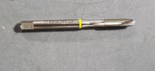DESCRIPTION: (3) VHSS SPIRAL POINT TAPS BRAND/MODEL: ACCUPRO 62667043 SIZE: M5x.080 RETAIL$: $28.96 QTY: 3