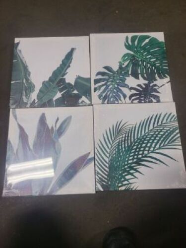 DESCRIPTION: (3) PACKS OF (4) CANVASINFORMATION: GREEN LEAVES PAINTED ONQTY: 3