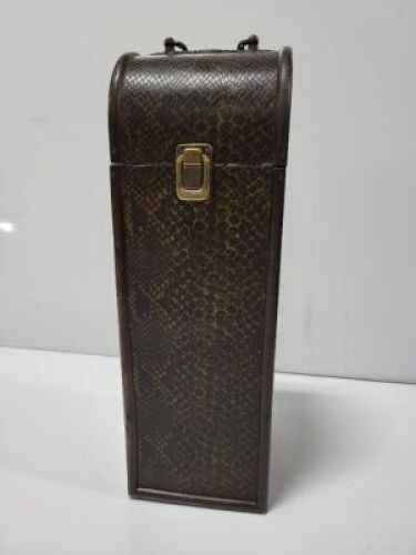 DESCRIPTION: (1) WINE BOTTLE STORAGE CONTAINER QTY: 1