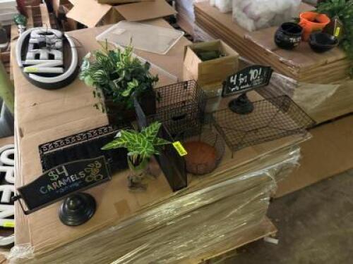 SMALL GROUP OF ASSORTED DECORATIONS AND FAKE PLANTS