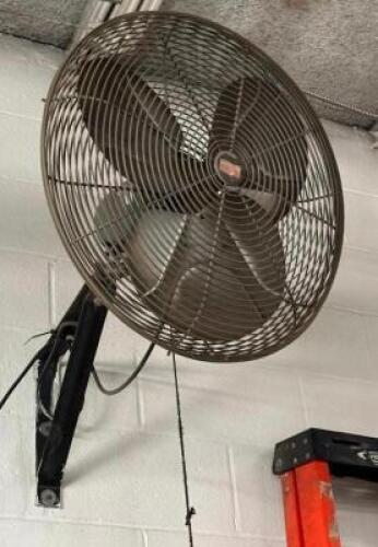 WALL MOUNT INDUSTRIAL FAN