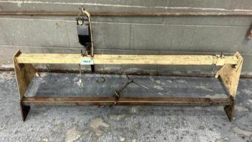ENGINE LIFT SUPPORT BAR