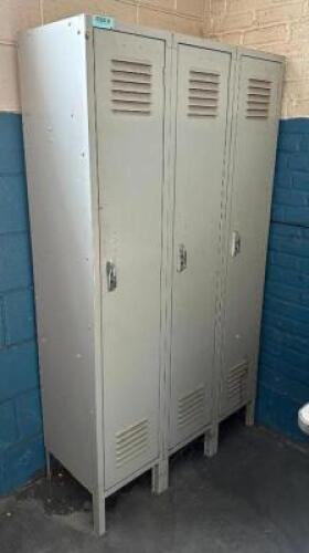 3-DOOR LOCKER SYSTEM