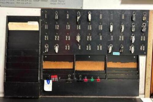 KEY RACK BOARD WITH DOCUMENT BOARD