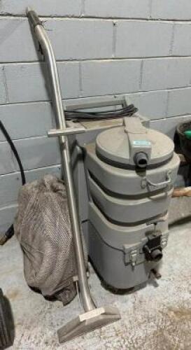 400 NINJA CARPET EXTRACTOR CLEANING SYSTEM