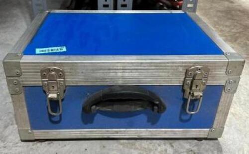 PADDED STORAGE CASE