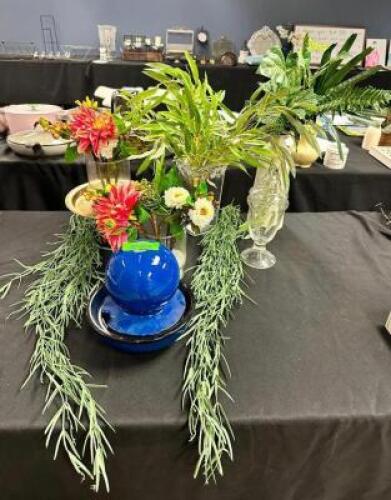 ASSORTED FLORAL DECOR