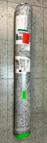 3'2"X5'2" AREA RUG