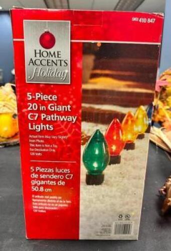 (2)- BOXES OF 5 PIECE PATHWAY LIGHTS