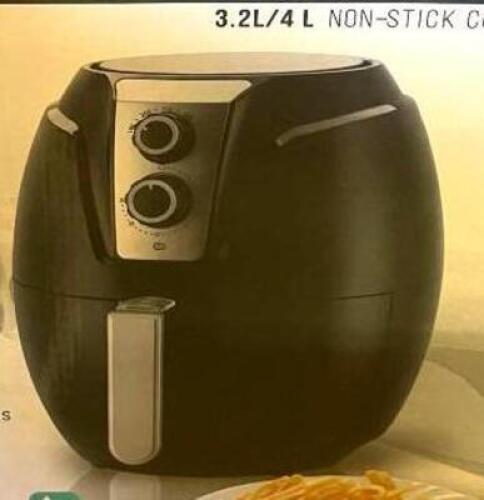 HAMPTON 4L NON-STICK AIR FRYER RETAILS FOR $49.99