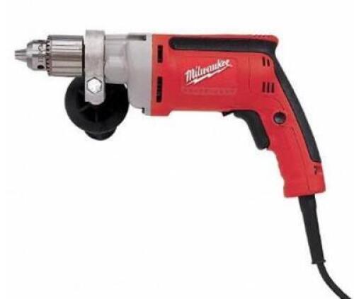 DESCRIPTION: (1) MILWAUKEE DRILL BRAND/MODEL: 0300-20 INFORMATION: CORDED/THREE-PRONG/FREE SPEED: 850 RPM RETAIL$: $193.50 QTY: 1