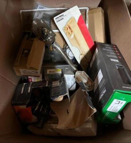 DESCRIPTION: ASSORTED DOOR HARDWARE SETS AND PARTS QTY: 1