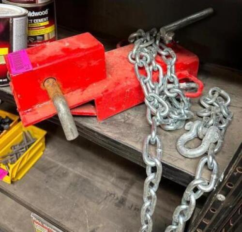 DESCRIPTION: TOW HITCH ASSEMBLY WITH CHAIN QTY: 1