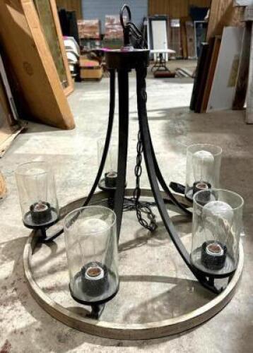 DESCRIPTION: 5-LIGHT CHANDELIER QTY: 1