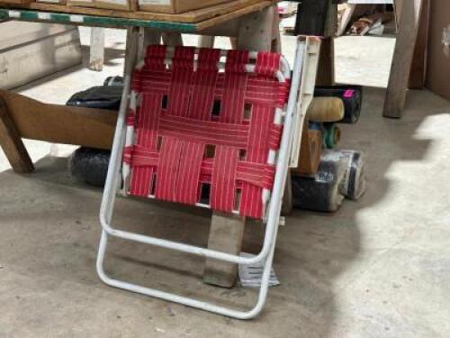 NAME: FOLDING CHAIR DESCRIPTION: FOLDING CHAIR THIS LOT IS: ONE MONEY QTY: 1