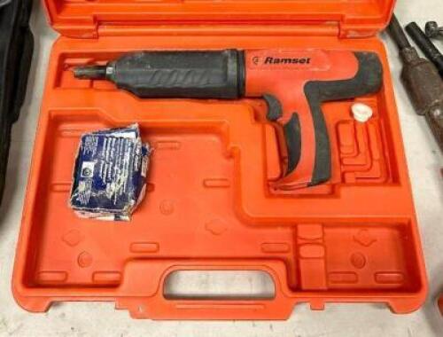 DESCRIPTION: POWDER ACTUATED FASTENER BRAND/MODEL: RAMSET COBRA+ QTY: 1