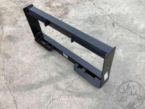 SKID STEER MOUNTING FRAME
