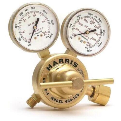DESCRIPTION: (1) HARRIS MEDICAL AIR SINGLE STAGE REGULATOR BRAND/MODEL: 3000762 INFORMATION: PRESSURE RANGE: 0-125 PSIG RETAIL$: $196.22 SIZE: 9/16-18