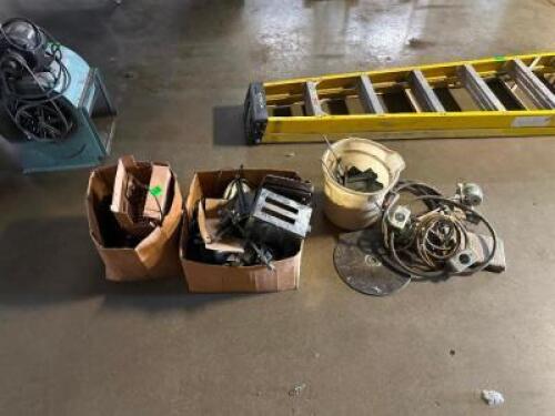 LARGE GROUP OF ASSORTED SEWING MACING PARTS AND HARDWARE