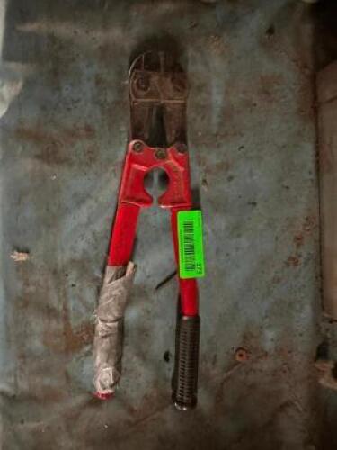 BOLT CUTTERS